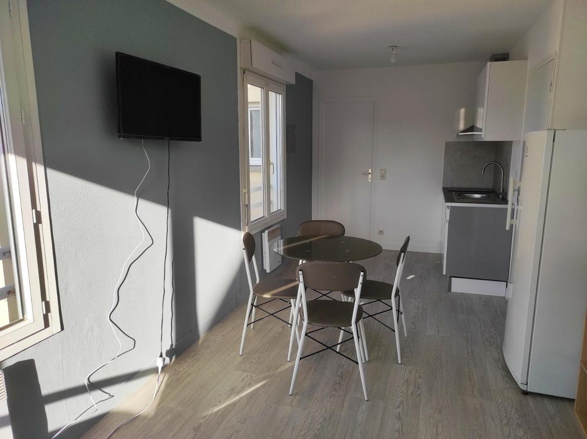 Le Mat Studio Salle De Sport Apartment Saint-Méloir-des-Ondes Екстериор снимка